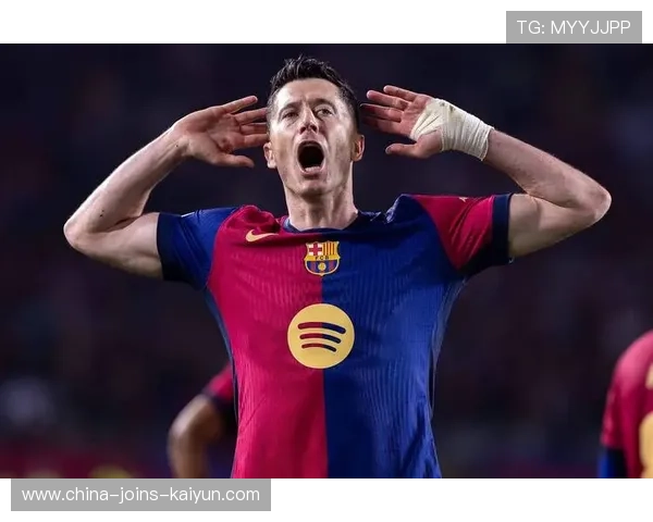 巴萨用奖金条款压莱万？高层操作引爆争议